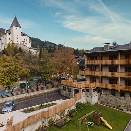 Burglodge Fischerkeusche Mauterndorf  Exterior photo