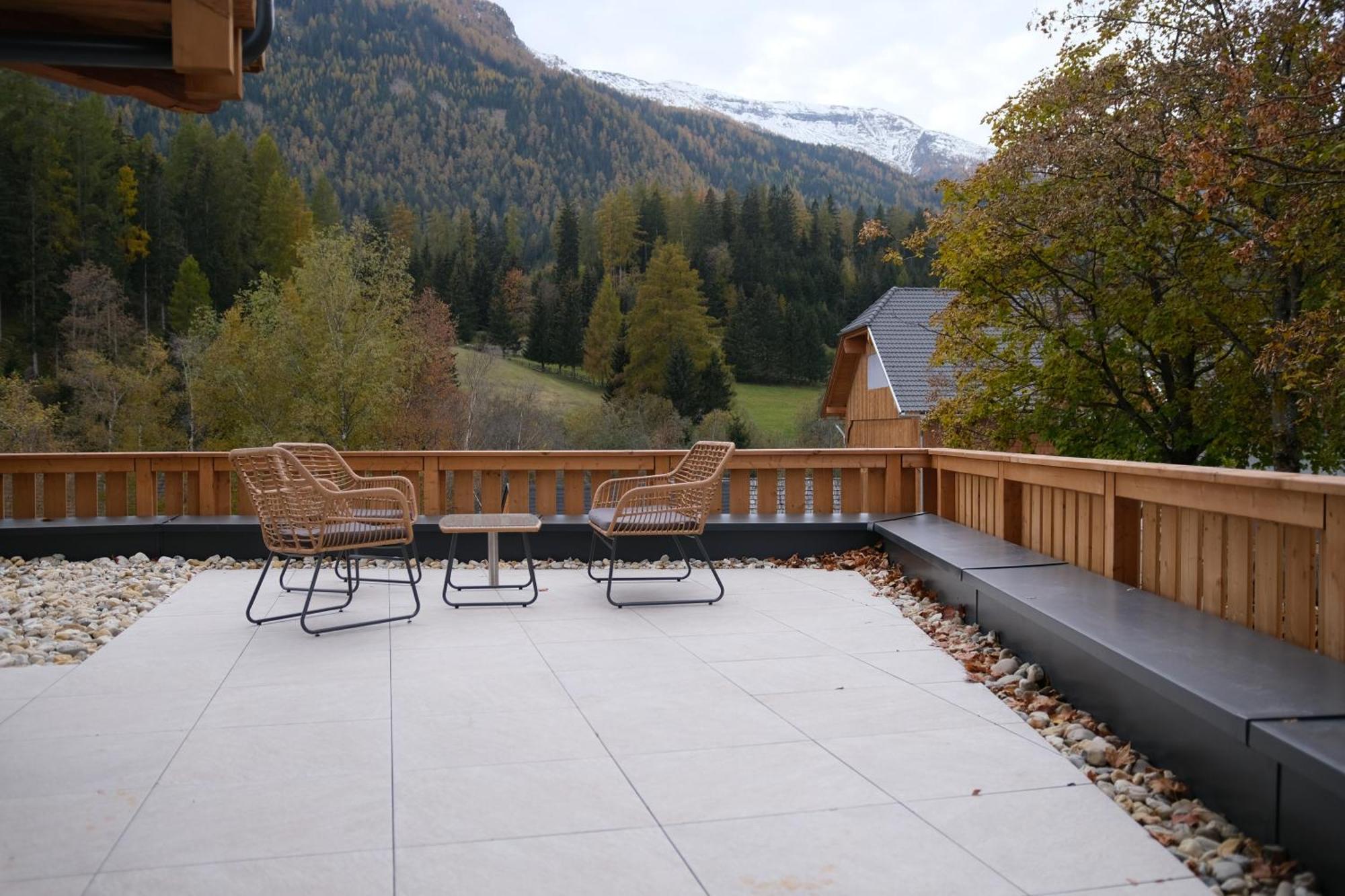 Burglodge Fischerkeusche Mauterndorf  Exterior photo