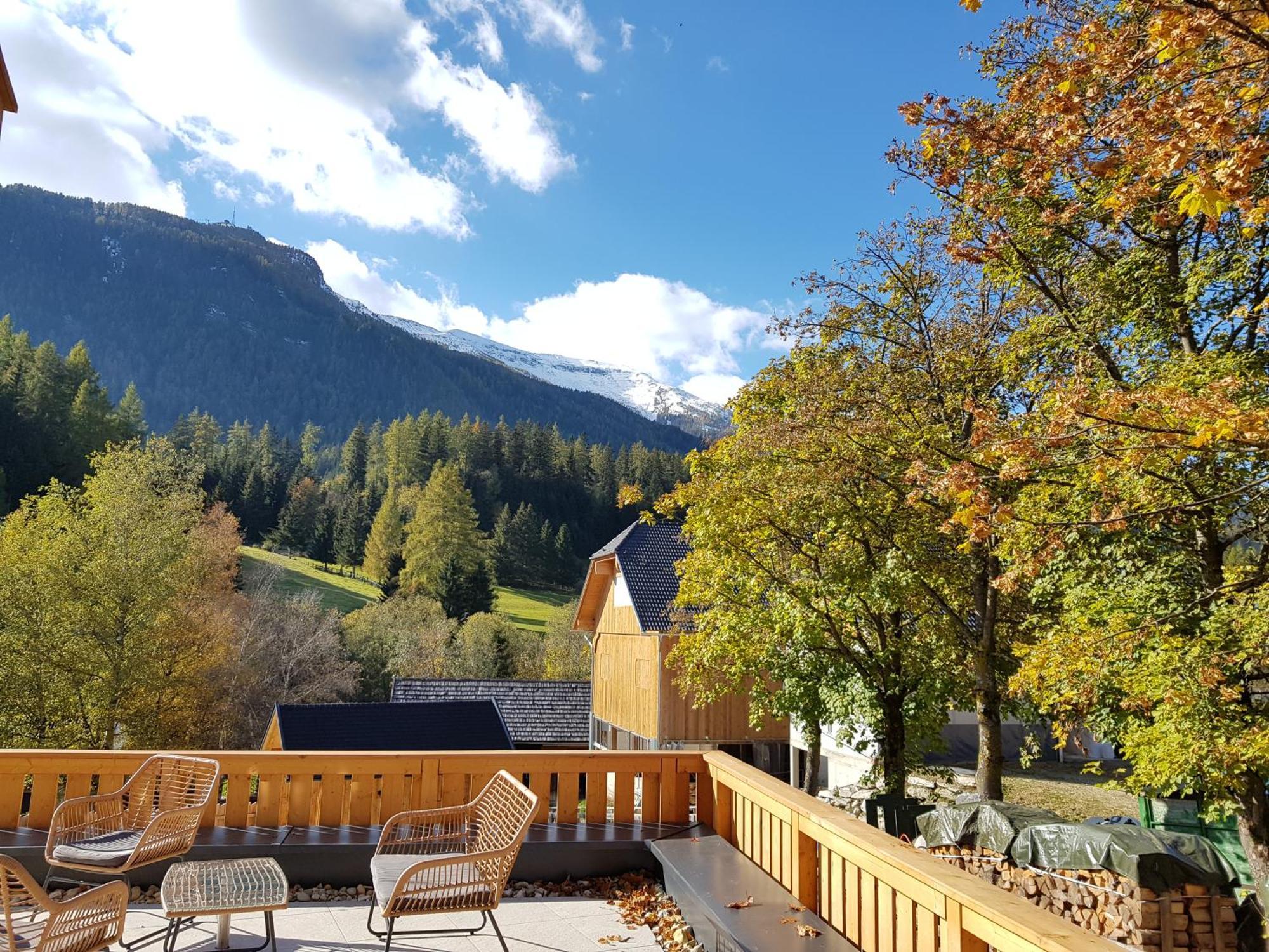 Burglodge Fischerkeusche Mauterndorf  Exterior photo